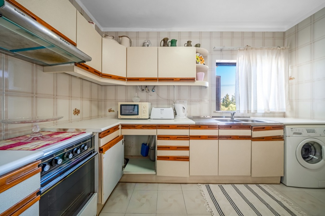 Andar de Moradia com 3 quartos para venda em Alvor, Algarve_387291