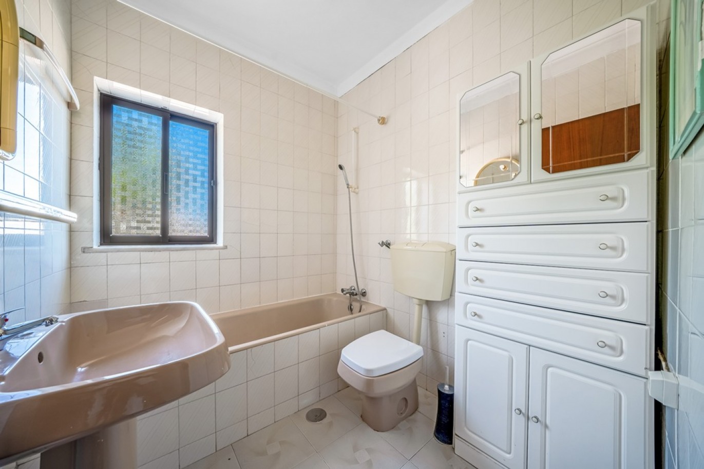 Andar de Moradia com 3 quartos para venda em Alvor, Algarve_387294
