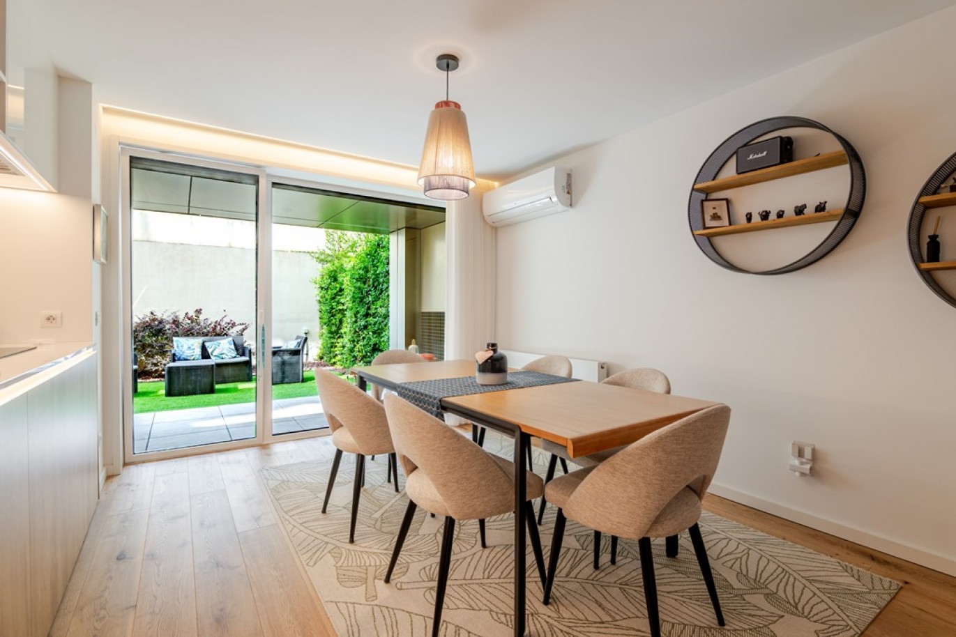 Appartement de 4 pièces avec jardin à louer à Porto, au Portugal_387453