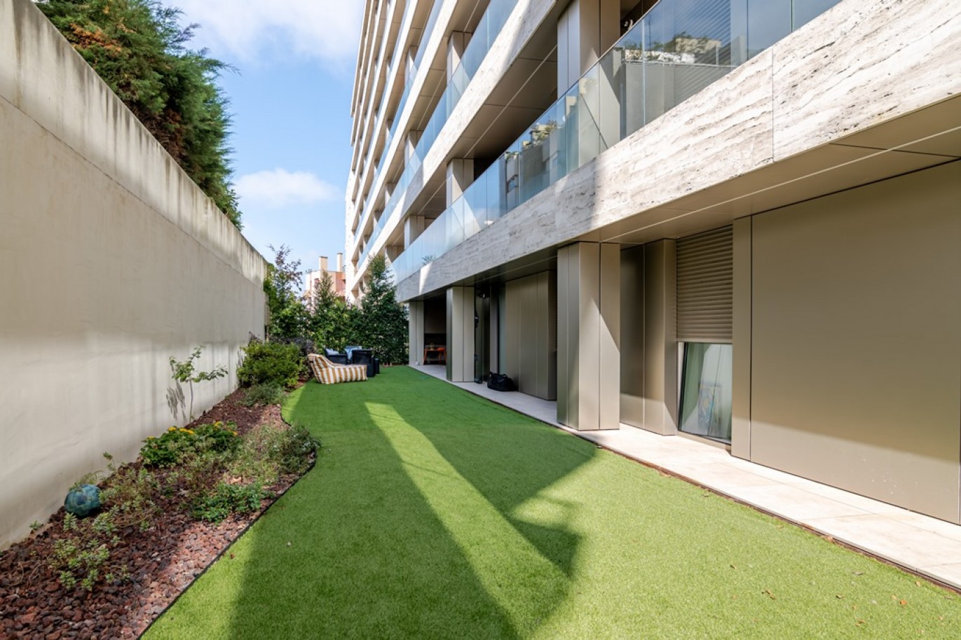 Appartement de 4 pièces avec jardin à louer à Porto, au Portugal_387465