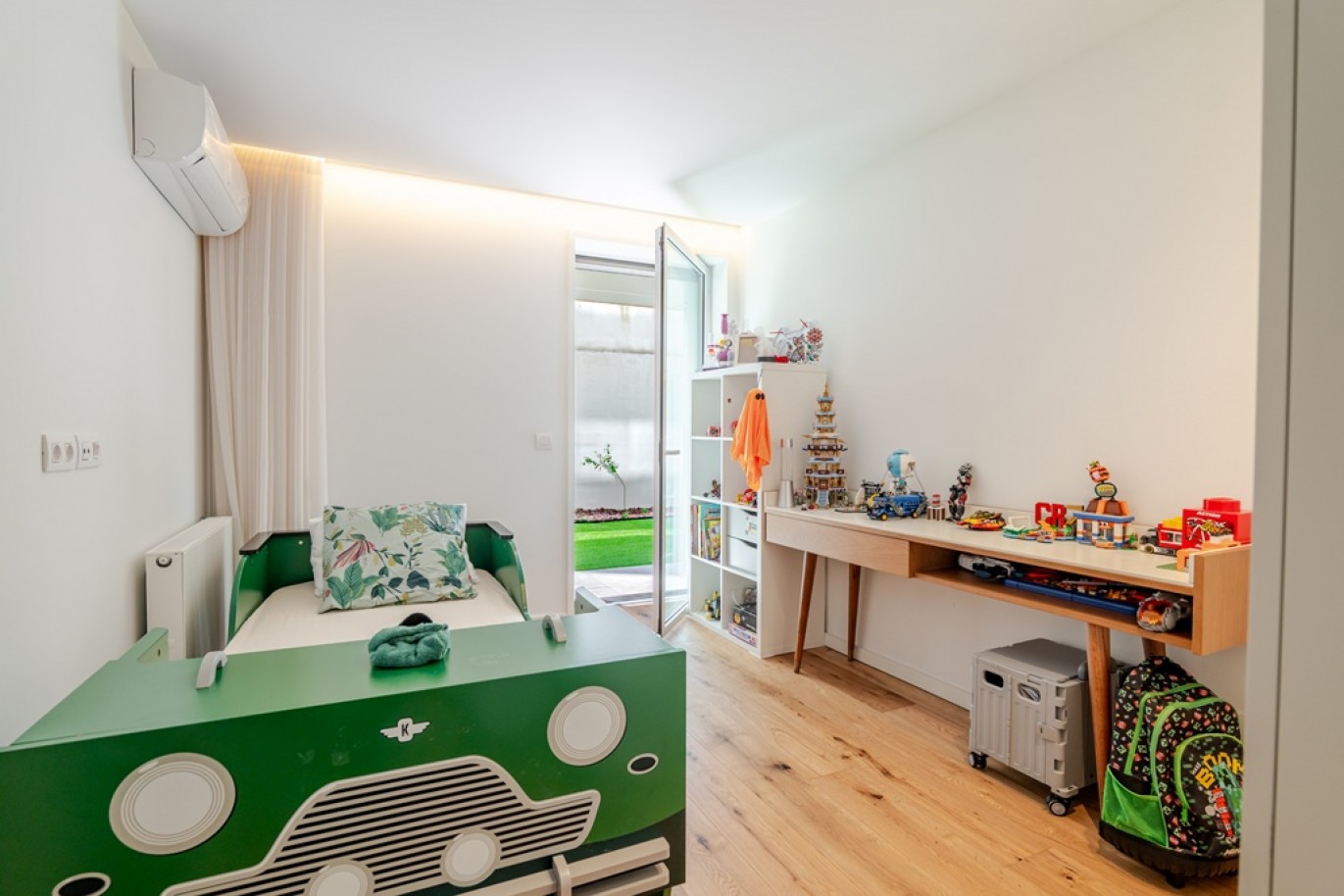 Appartement de 4 pièces avec jardin à louer à Porto, au Portugal_387472