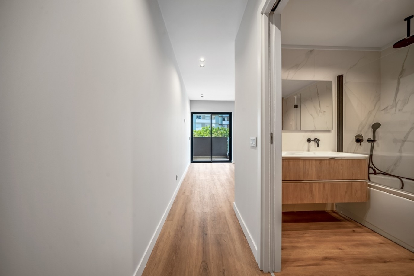 Luxury apartment overlooking the Ria Formosa, for sale in Faro, Algarve_387621