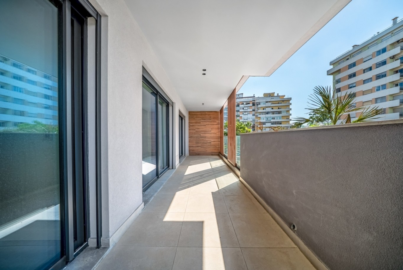 Luxury apartment overlooking the Ria Formosa, for sale in Faro, Algarve_387626
