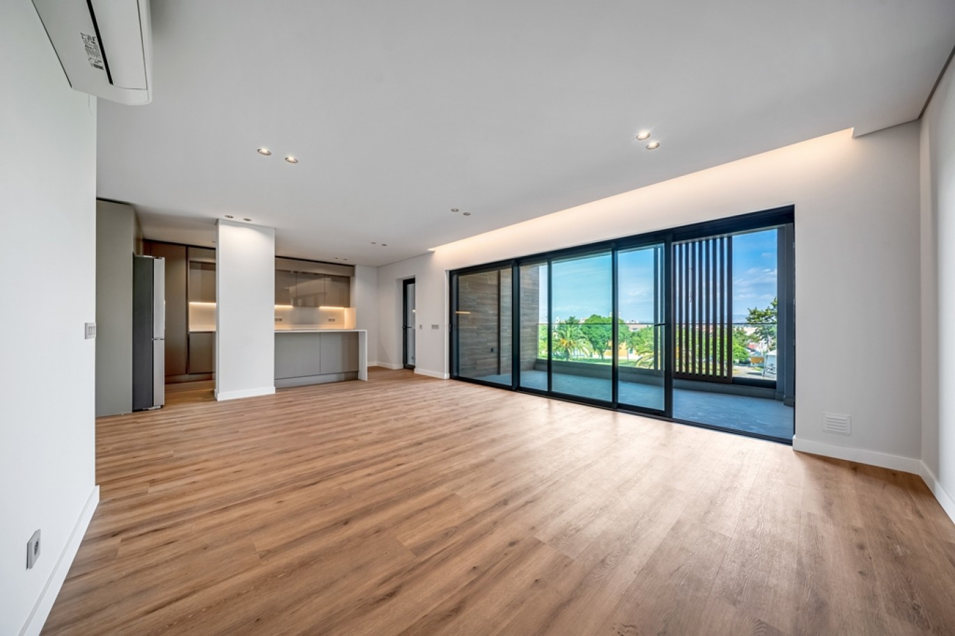 Luxury apartment overlooking the Ria Formosa, for sale in Faro, Algarve_387627
