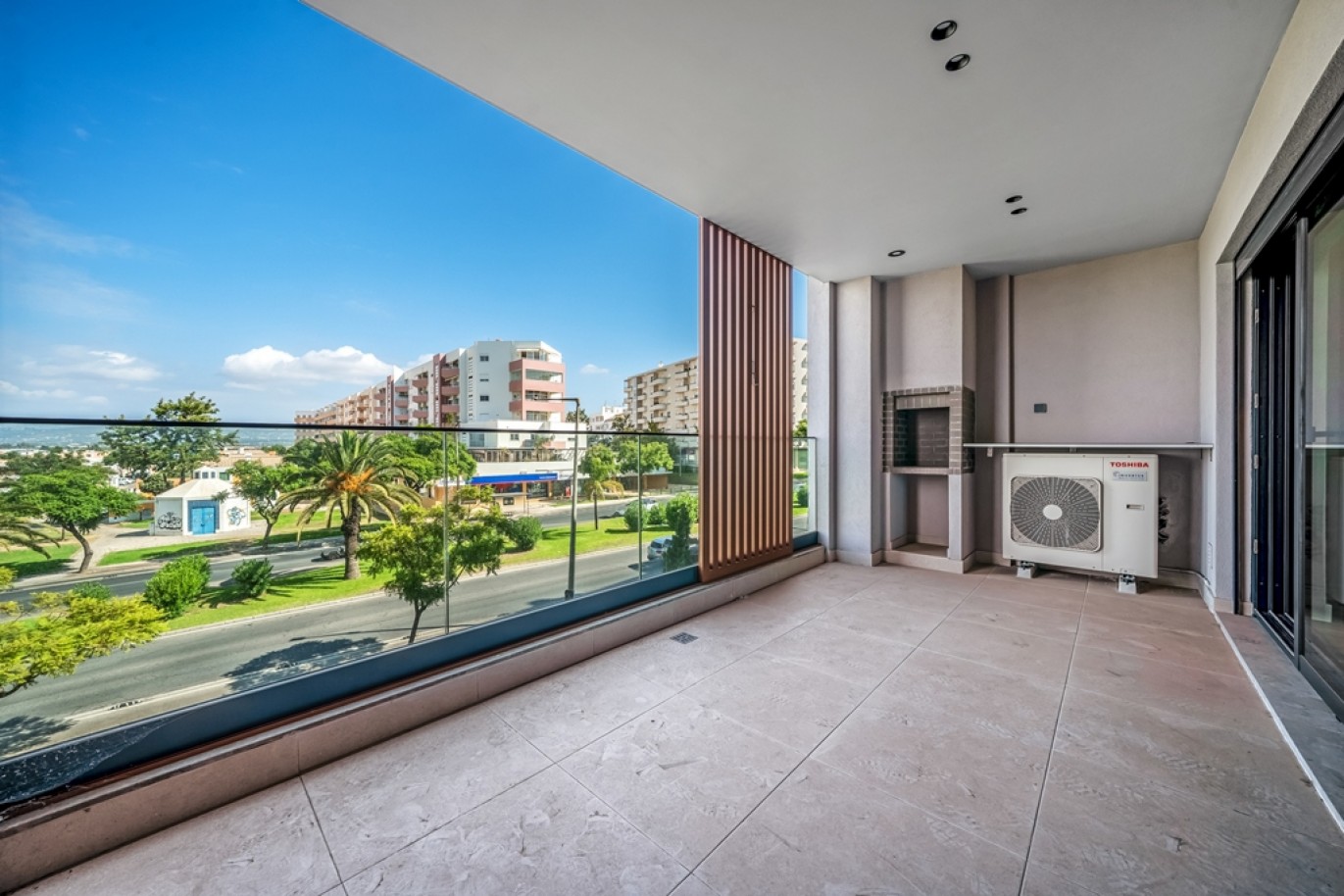 Luxury apartment overlooking the Ria Formosa, for sale in Faro, Algarve_387630
