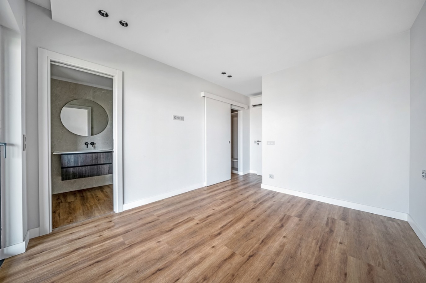 Penthouse de luxo com vista sobre a Ria Formosa, para venda em Faro, Algarve_387644