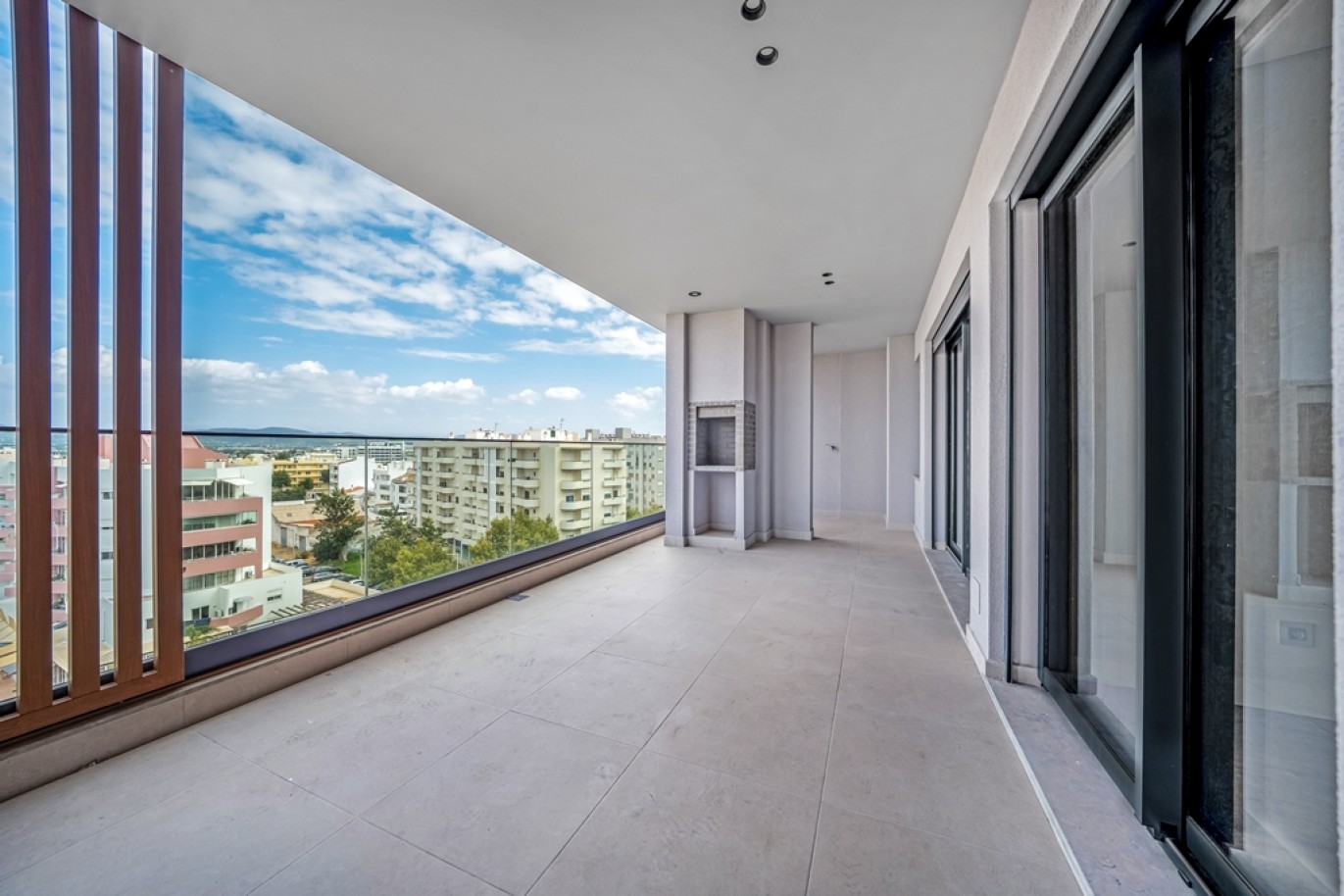Penthouse de luxo com vista sobre a Ria Formosa, para venda em Faro, Algarve_387648