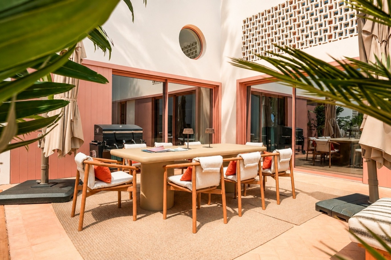 Villa 3 dormitorios con piscina en venta Vilamoura, Algarve, Portugal_388029