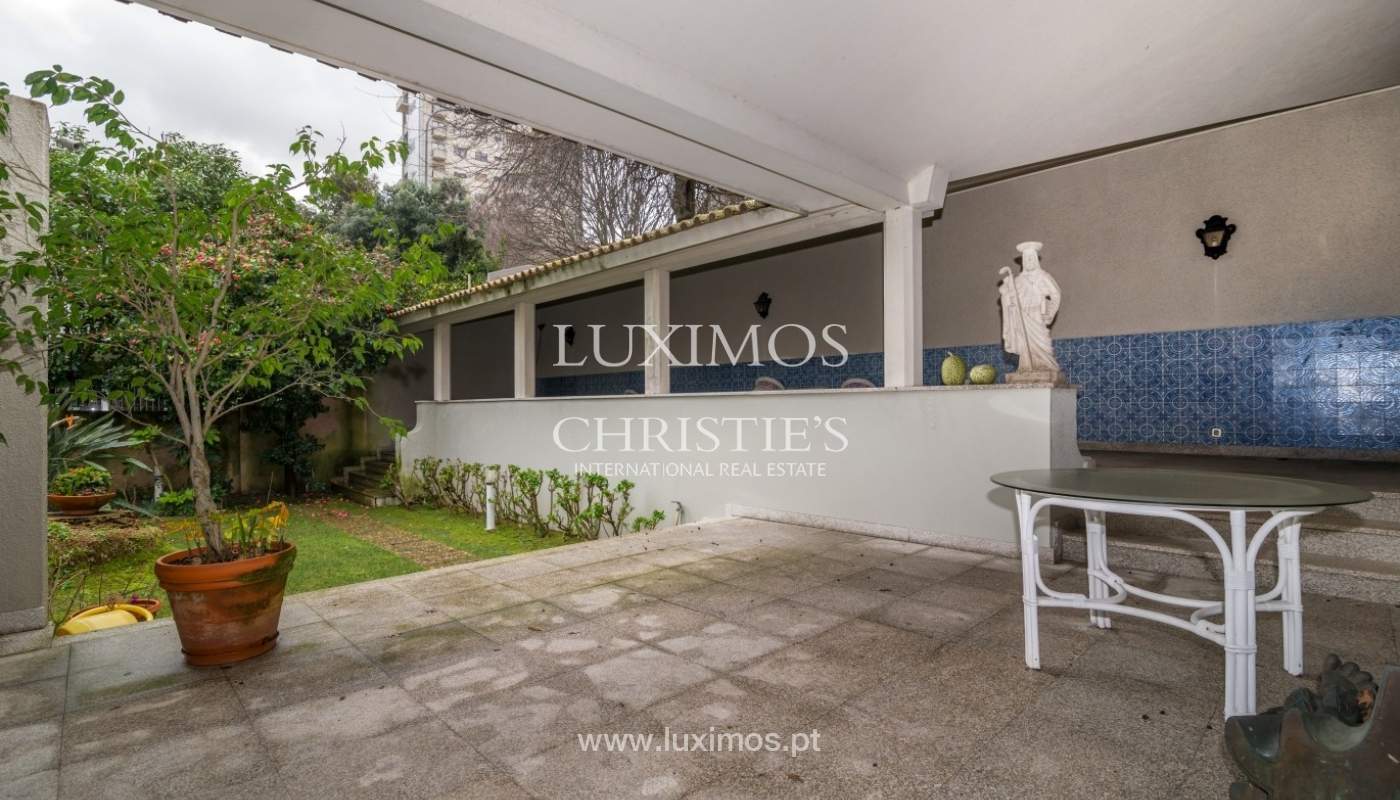 Venda de moradia com jardim, vistas rio, Lordelo do Ouro, Porto_38968