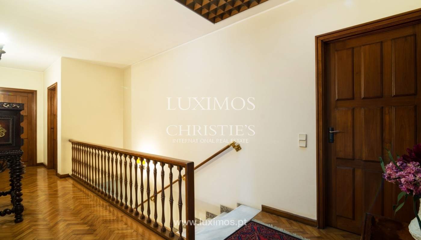 Venda de moradia com jardim, vistas rio, Lordelo do Ouro, Porto_38971