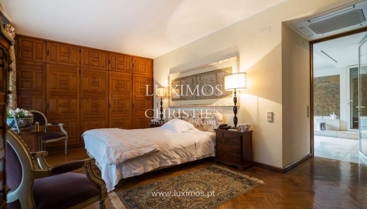 Venda de moradia com jardim, vistas rio, Lordelo do Ouro, Porto_38973