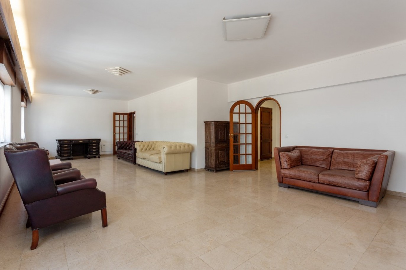 5-Bedroom Apartment for Sale in Portimão, Algarve, Portugal_390400