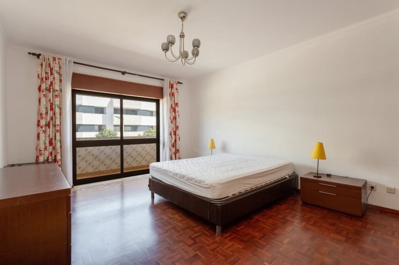 5-Bedroom Apartment for Sale in Portimão, Algarve, Portugal_390403