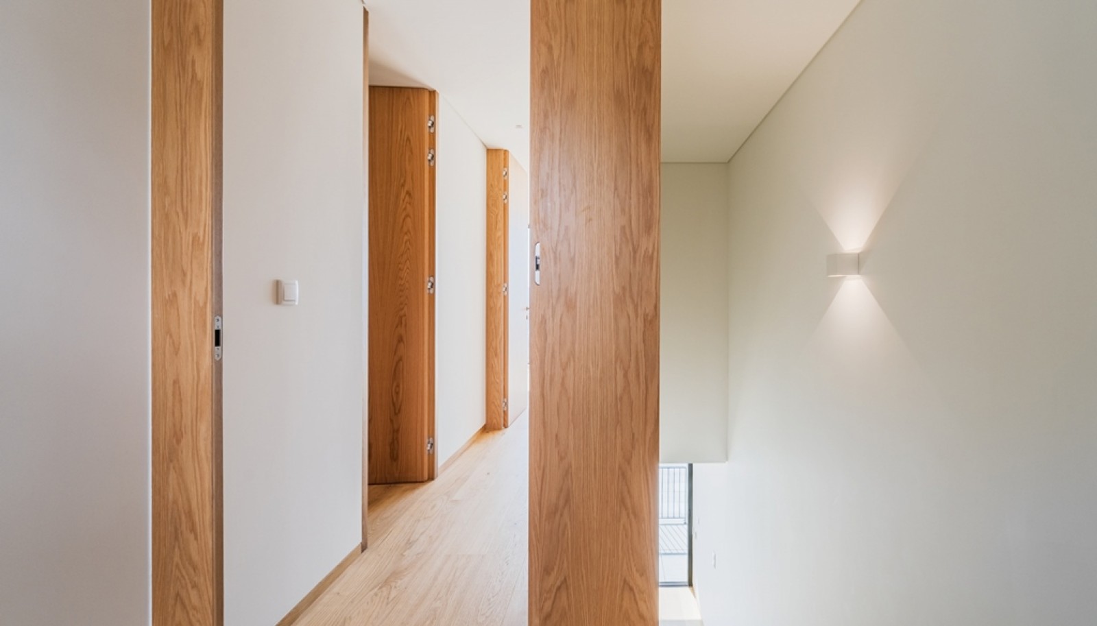 Zwei-Zimmer-Maisonette-Wohnung mit Blick auf Fluss Douro Porto, Portugal_390833