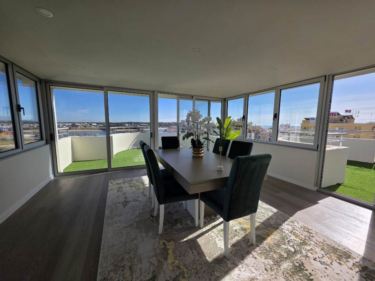 Penthouse rénové à vendre à Praia da Rocha, Portimão, Algarve-Portugal_391020