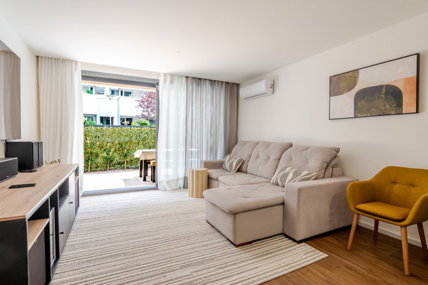 Two-bedroom flat with garden near the sea Vila Nova de Gaia, Portugal_391113