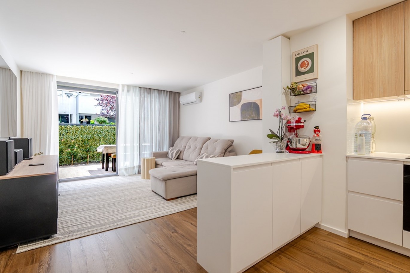 Two-bedroom flat with garden near the sea Vila Nova de Gaia, Portugal_391122