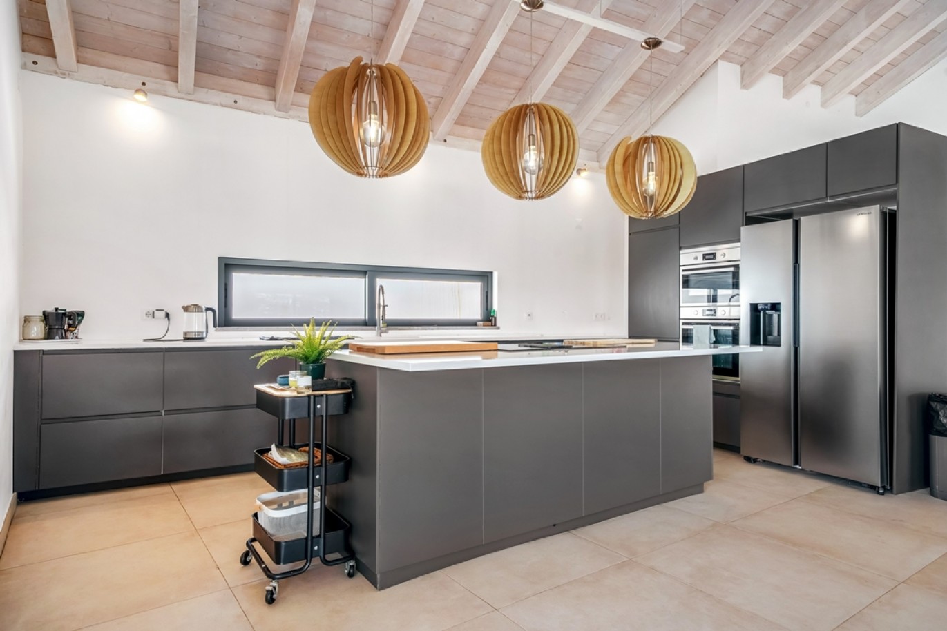 Modern 4-Bedroom House for Sale in Loulé, Algarve, Portugal_391145