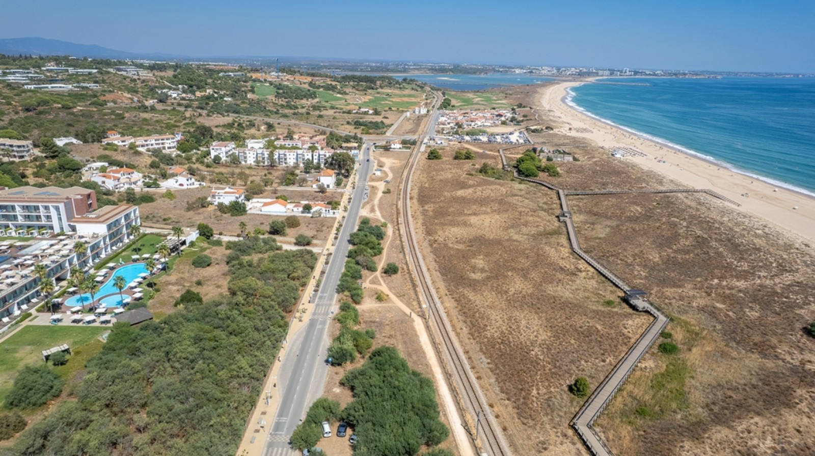Parcela en primera línea en venta Meia Praia, Lagos, Algarve, Portugal_393622