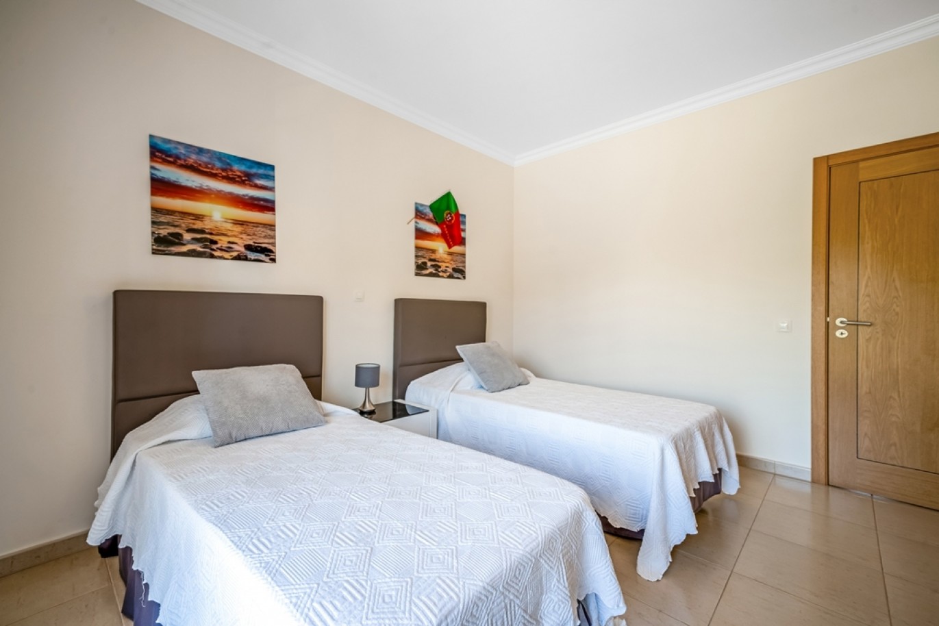 Fantástico piso con piscina en venta en Lagos, Algarve, Portugal_393677
