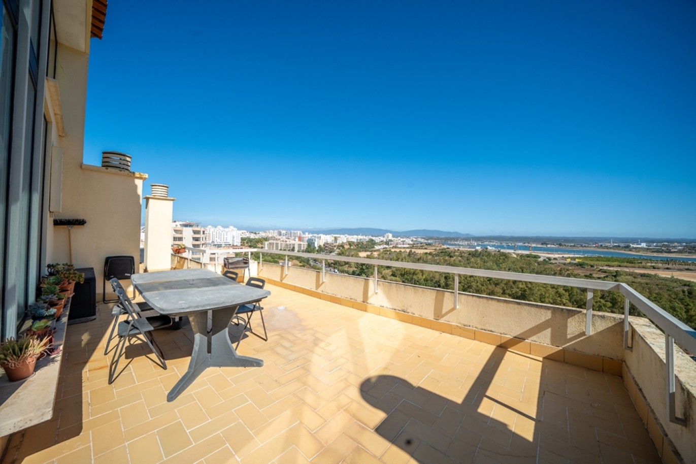 Fantástico Apartamento com vista mar à venda em Portimão, Algarve_393710