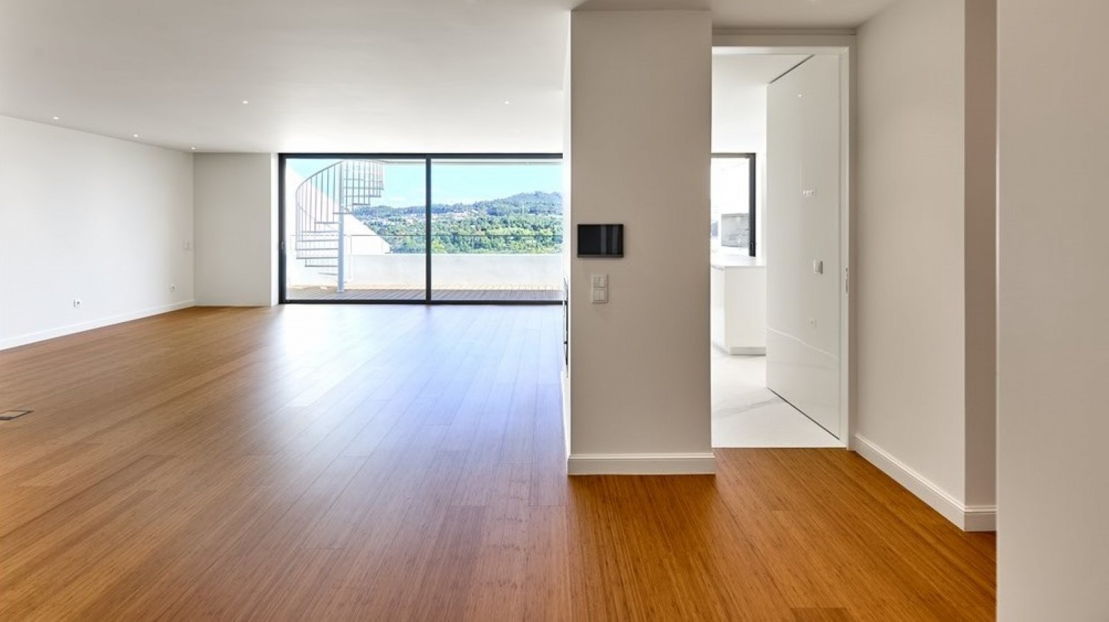 Apartamento T3 novo com varandas e terraço em Barcelos, Portugal_394373