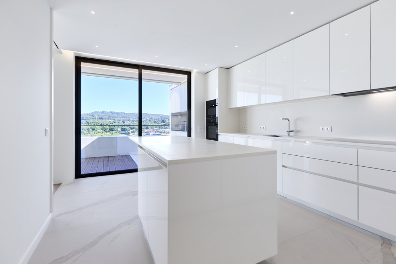 Apartamento T3 novo com varandas e terraço em Barcelos, Portugal_394386