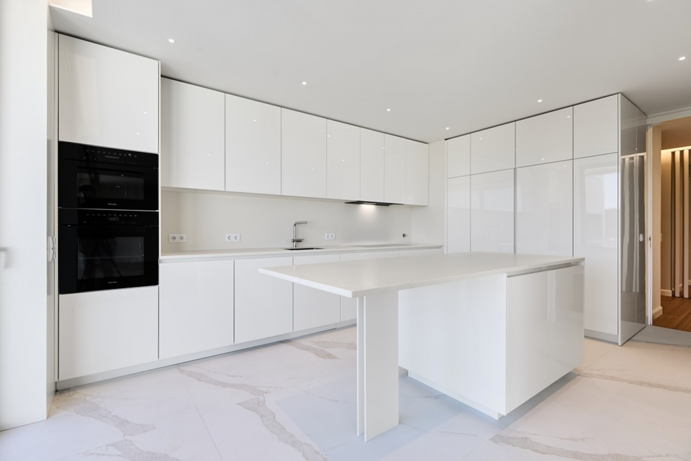 Apartamento T3 novo com varandas e terraço em Barcelos, Portugal_394388