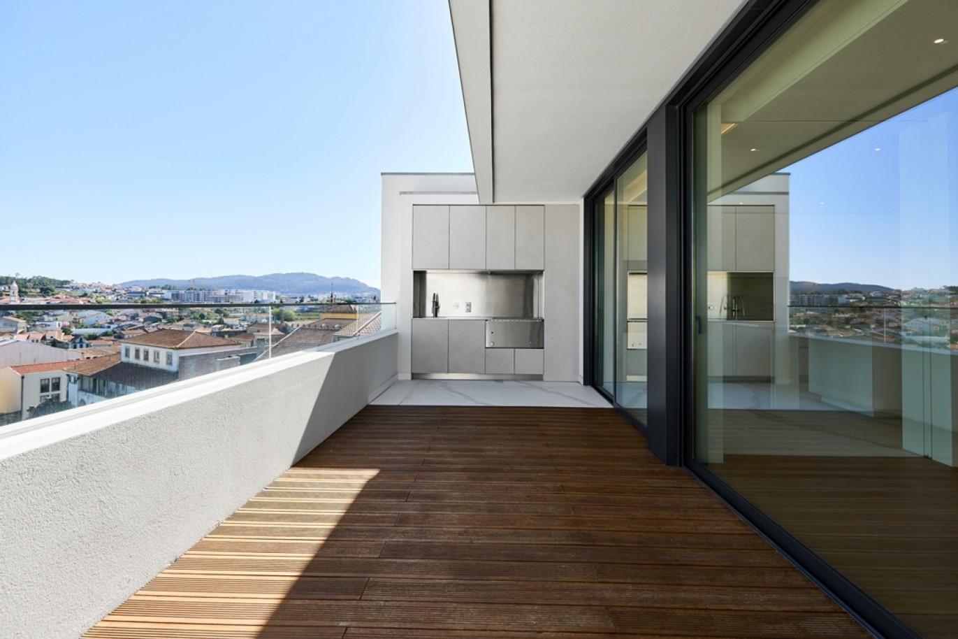Apartamento T3 novo com varandas e terraço em Barcelos, Portugal_394390