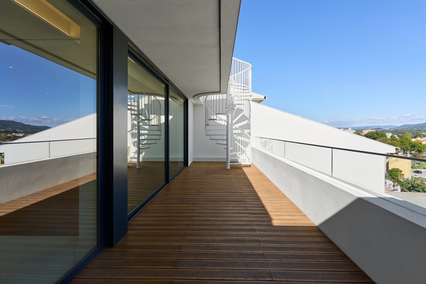 Apartamento T3 novo com varandas e terraço em Barcelos, Portugal_394392