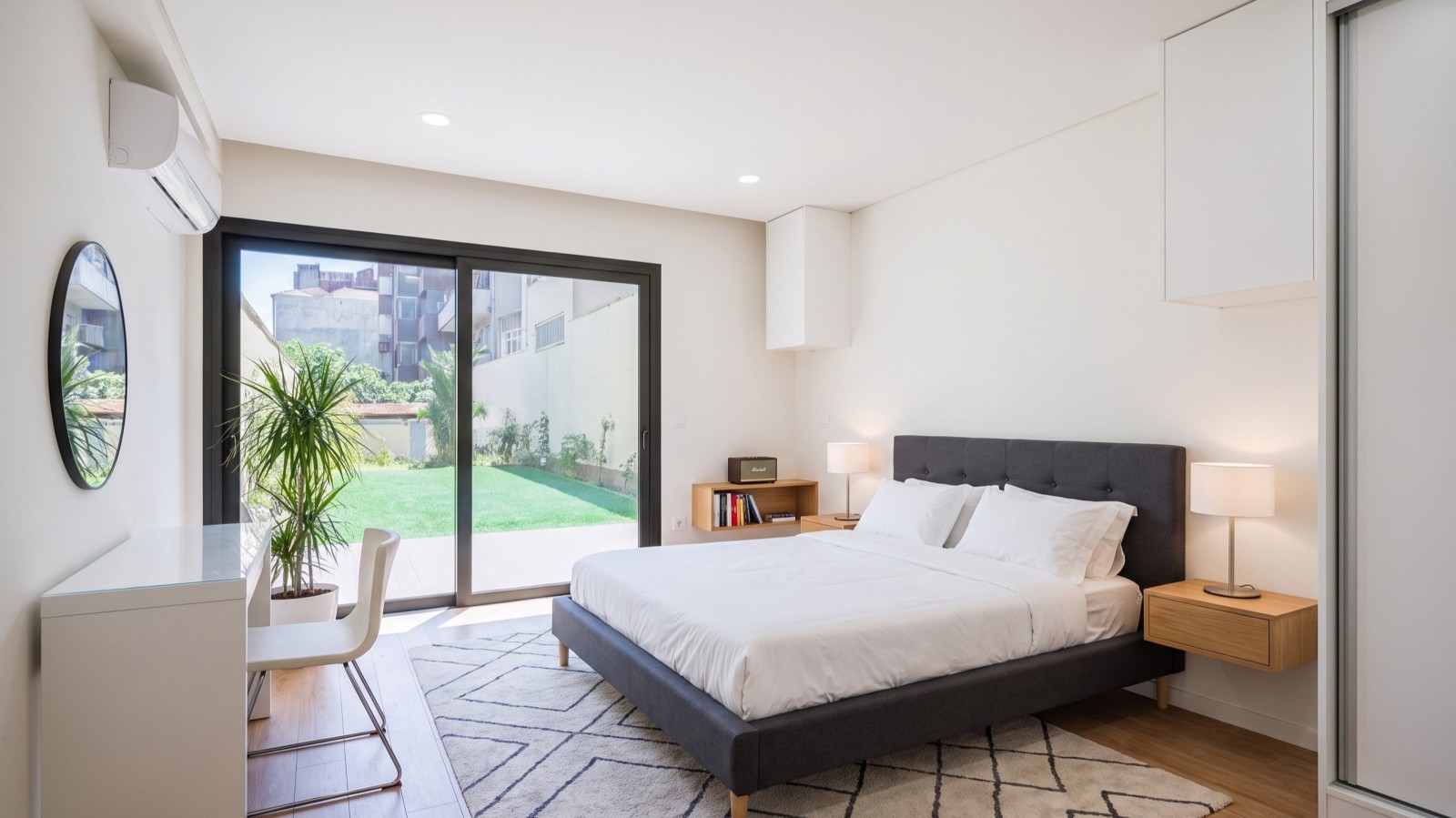 New 1+1 bedroom with a garden in downtown Porto, Portugal_395793