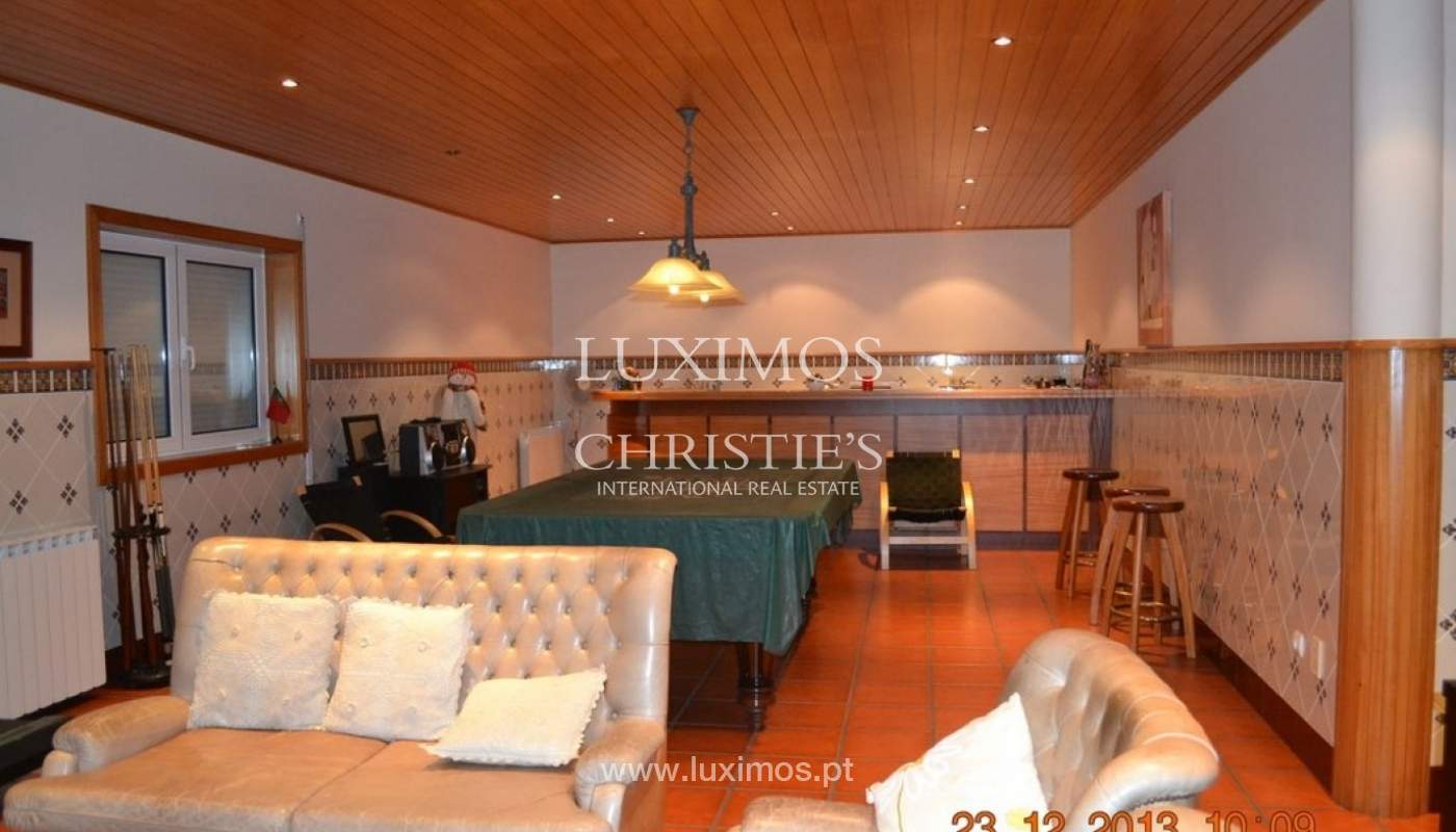 Vivienda de 4 frentes para venta, con terreno, Porto, Portugal_39590