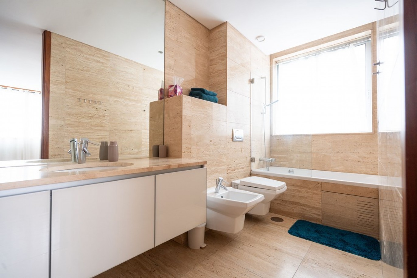 Apartamento con vistas al mar, en alquiler, en Leça da Palmeira, Porto, Portugal_395950