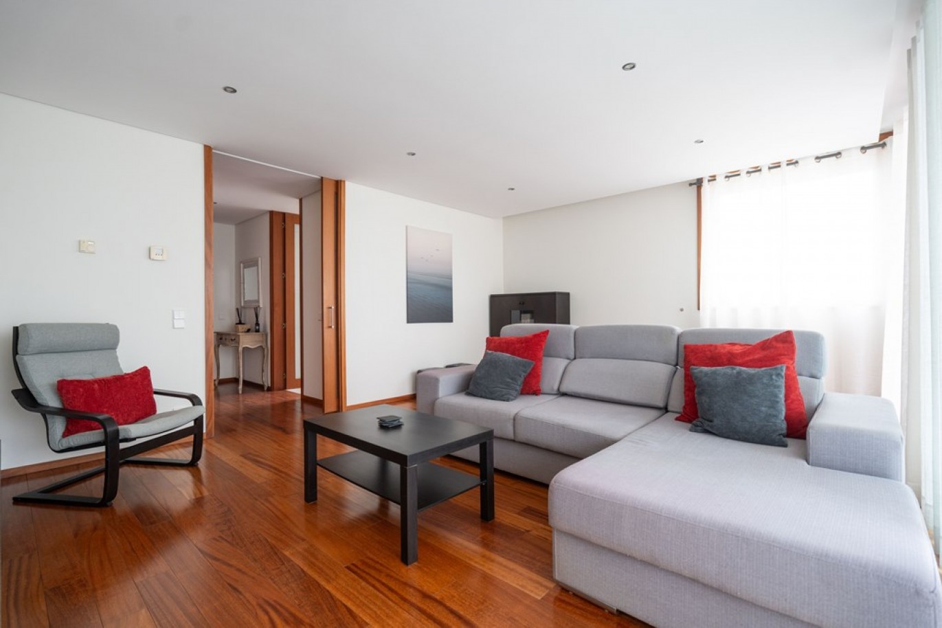 Apartamento con vistas al mar, en alquiler, en Leça da Palmeira, Porto, Portugal_395952