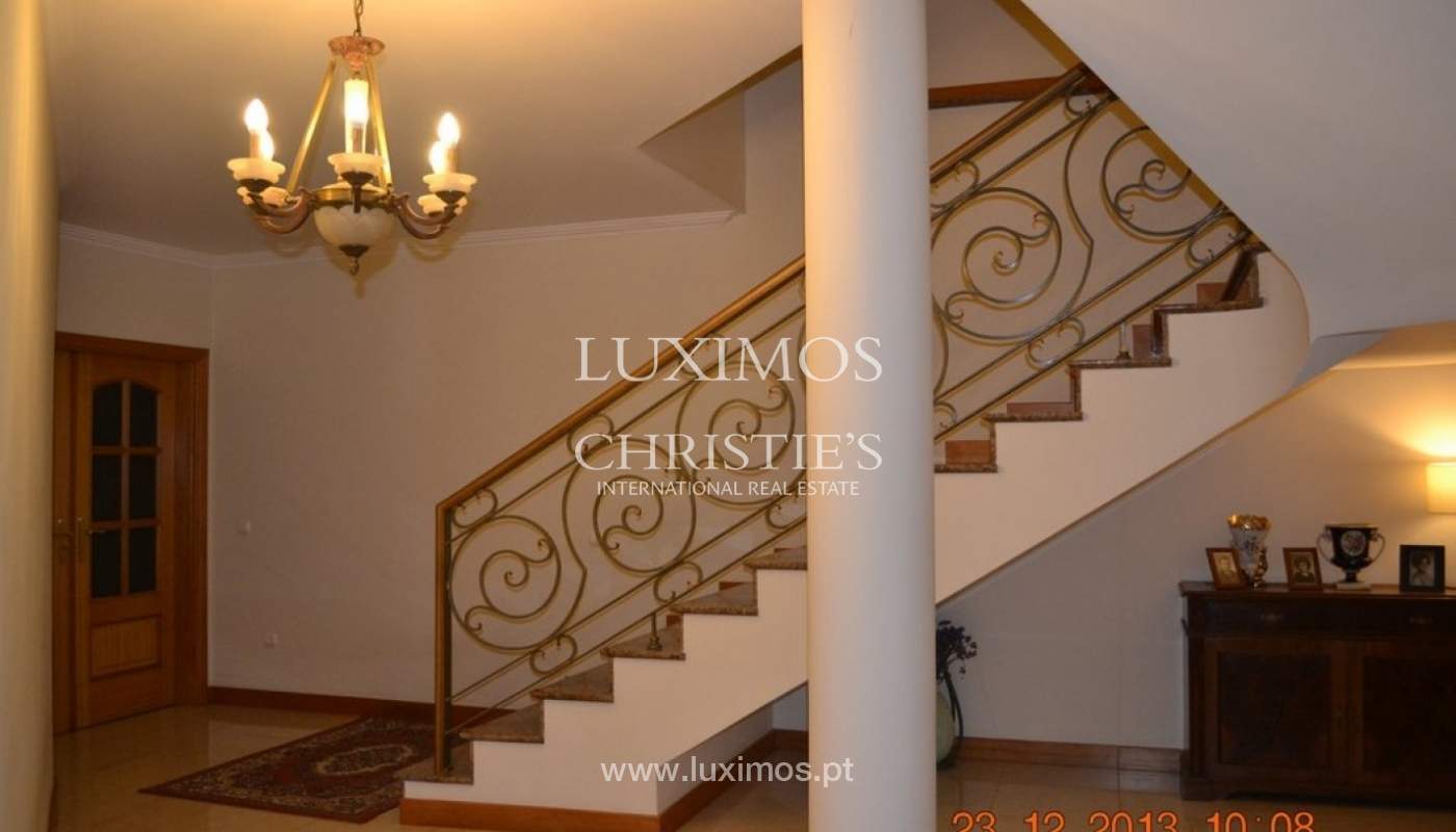 Vivienda de 4 frentes para venta, con terreno, Porto, Portugal_39595