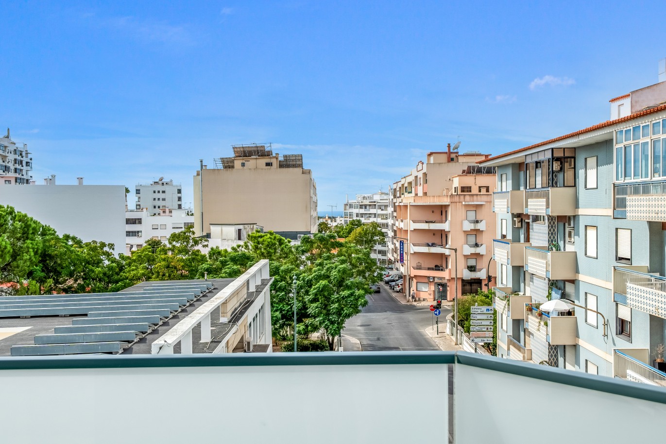  Fabulous 3-bedroom duplex penthouse for sale in Loulé_396115