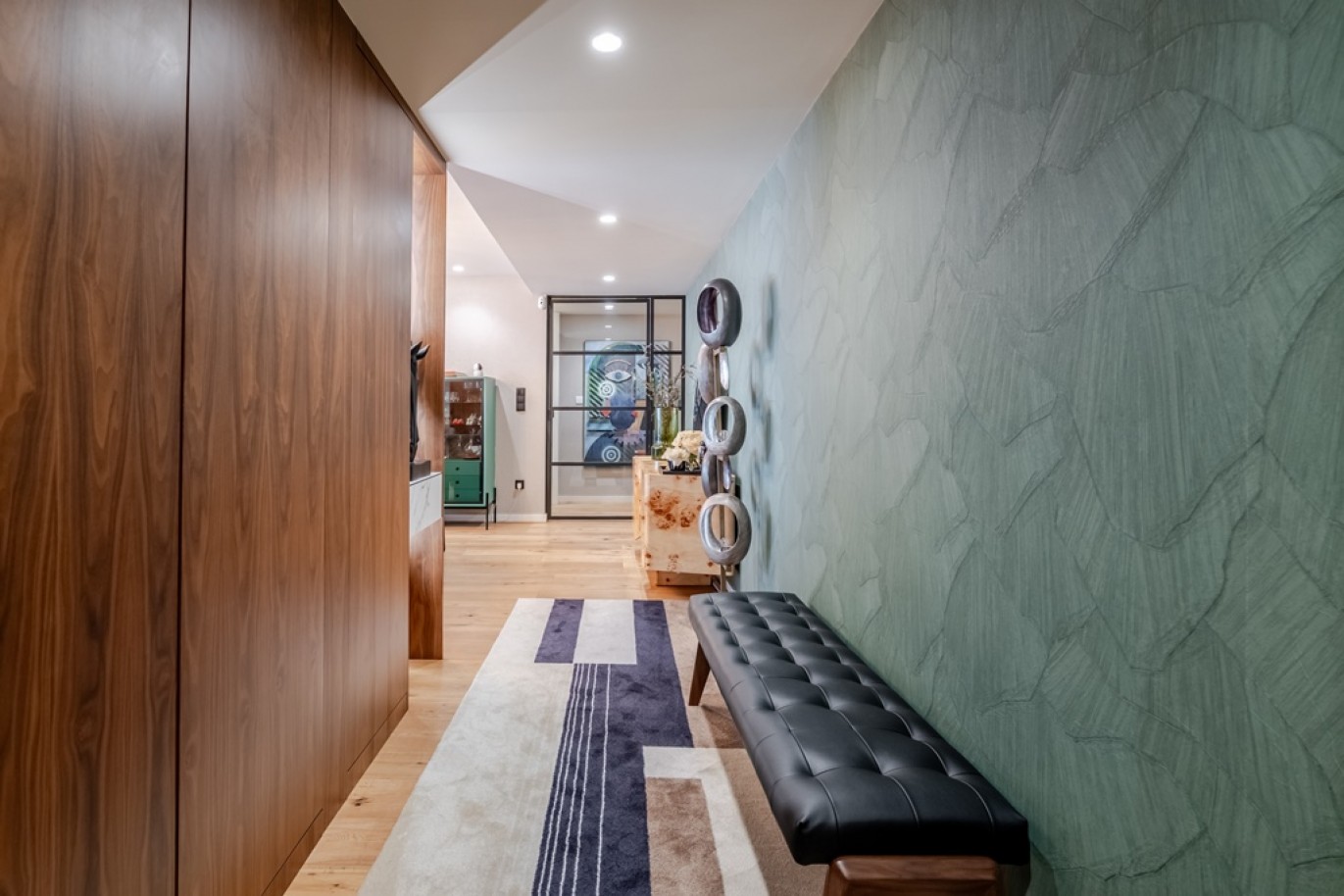 Apartamento T3+1 com varandas e vista mar em Vila Nova de Gaia_396137
