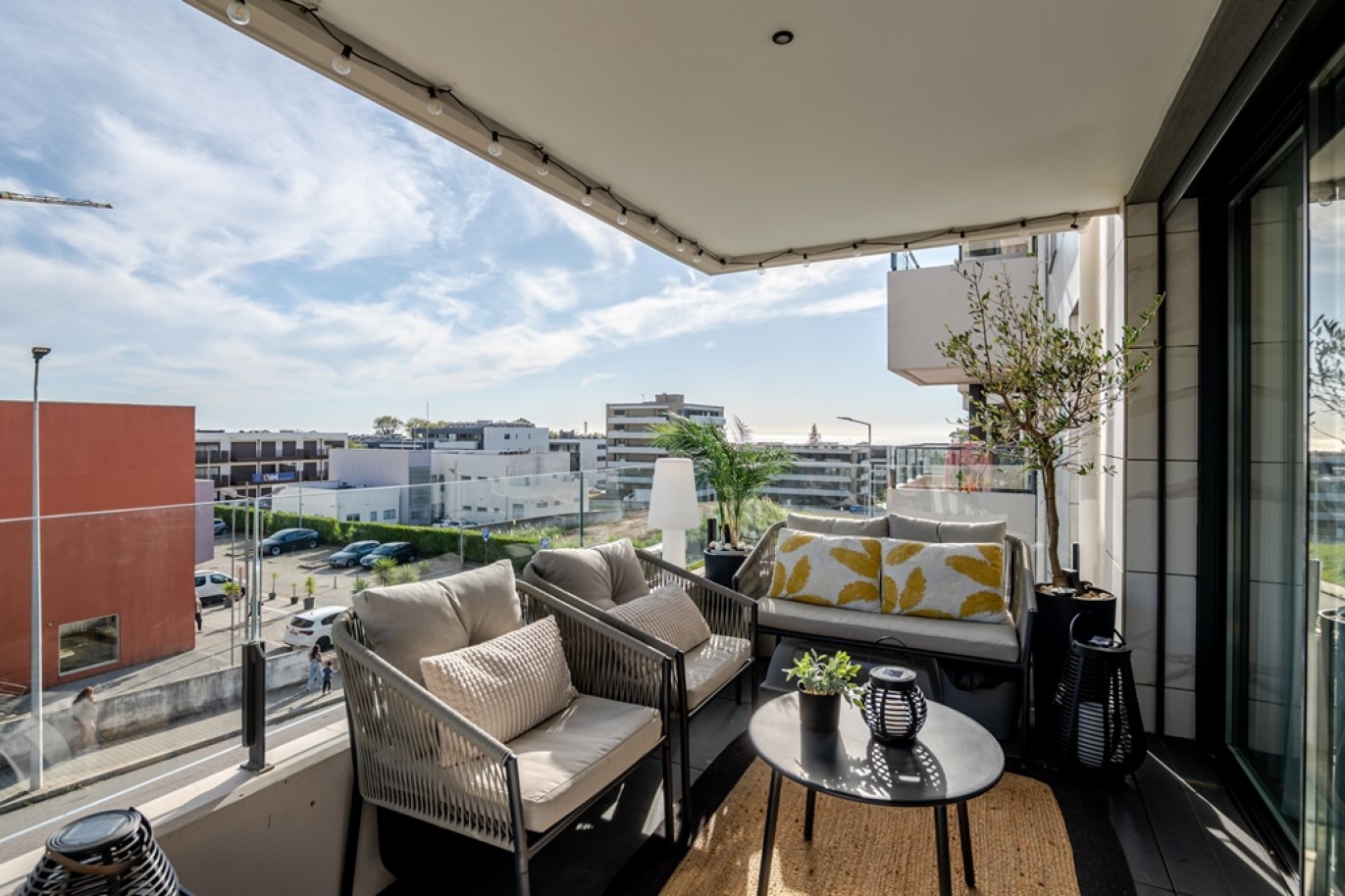 Apartamento T3+1 com varandas e vista mar em Vila Nova de Gaia_396143