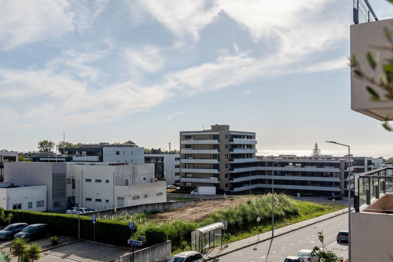Apartamento T3+1 com varandas e vista mar em Vila Nova de Gaia_396145