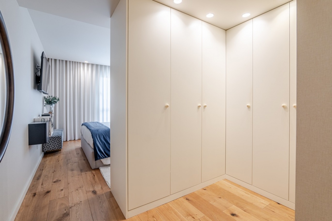 Apartamento T3+1 com varandas e vista mar em Vila Nova de Gaia_396155