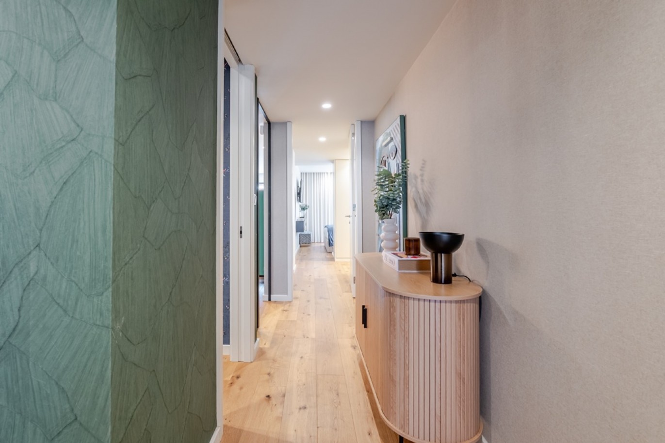 Apartamento T3+1 com varandas e vista mar em Vila Nova de Gaia_396162