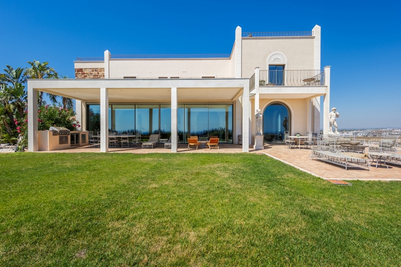 Soberba Moradia V7 em primeira linha mar em Lagos, Algarve_396279