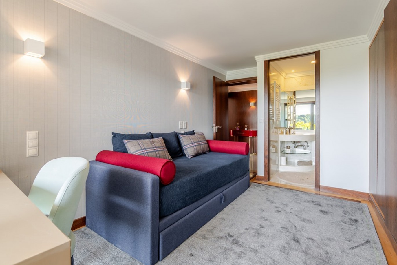 Appartement 3 pièces avec balcons et vue sur fleuve à Valbom, Portugal_398483