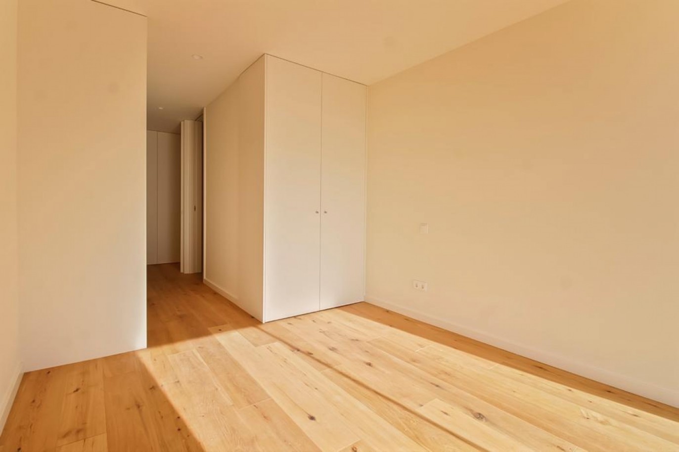 Apartamento de 3 quartos com jardim em Leça da Palmeira, Portugal_398531