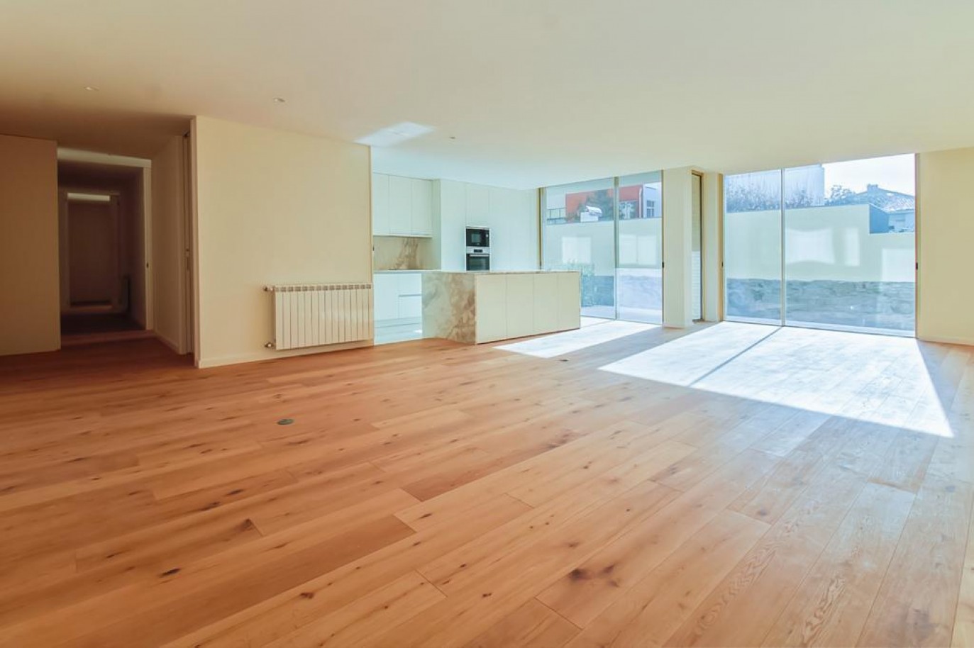 Apartamento de 3 quartos com jardim em Leça da Palmeira, Portugal_398536