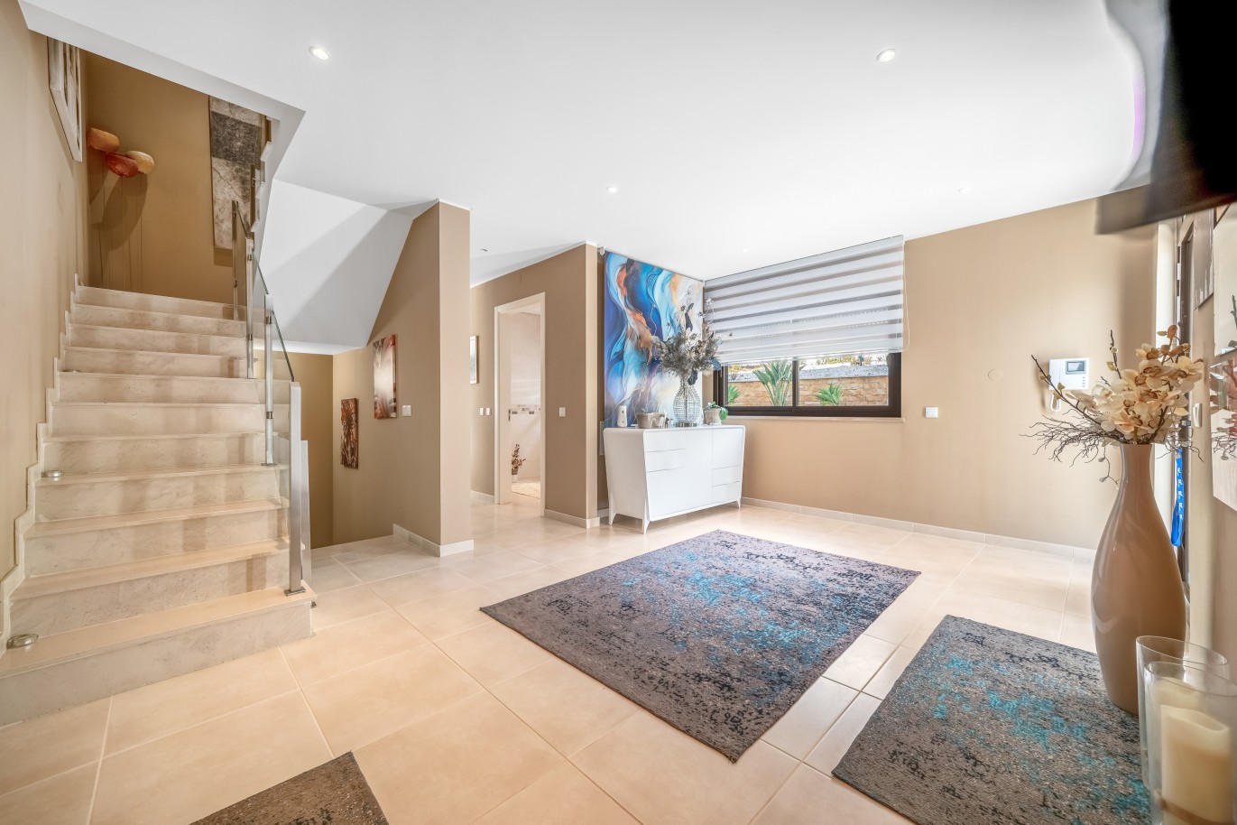 Maison contemporaine de 4 chambres avec piscine à Monte Canelas, Portimão, Portugal_398565