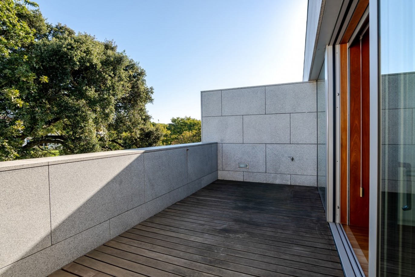 Moradia V4+1 com jardim junto ao Parque da Cidade no Porto_398757
