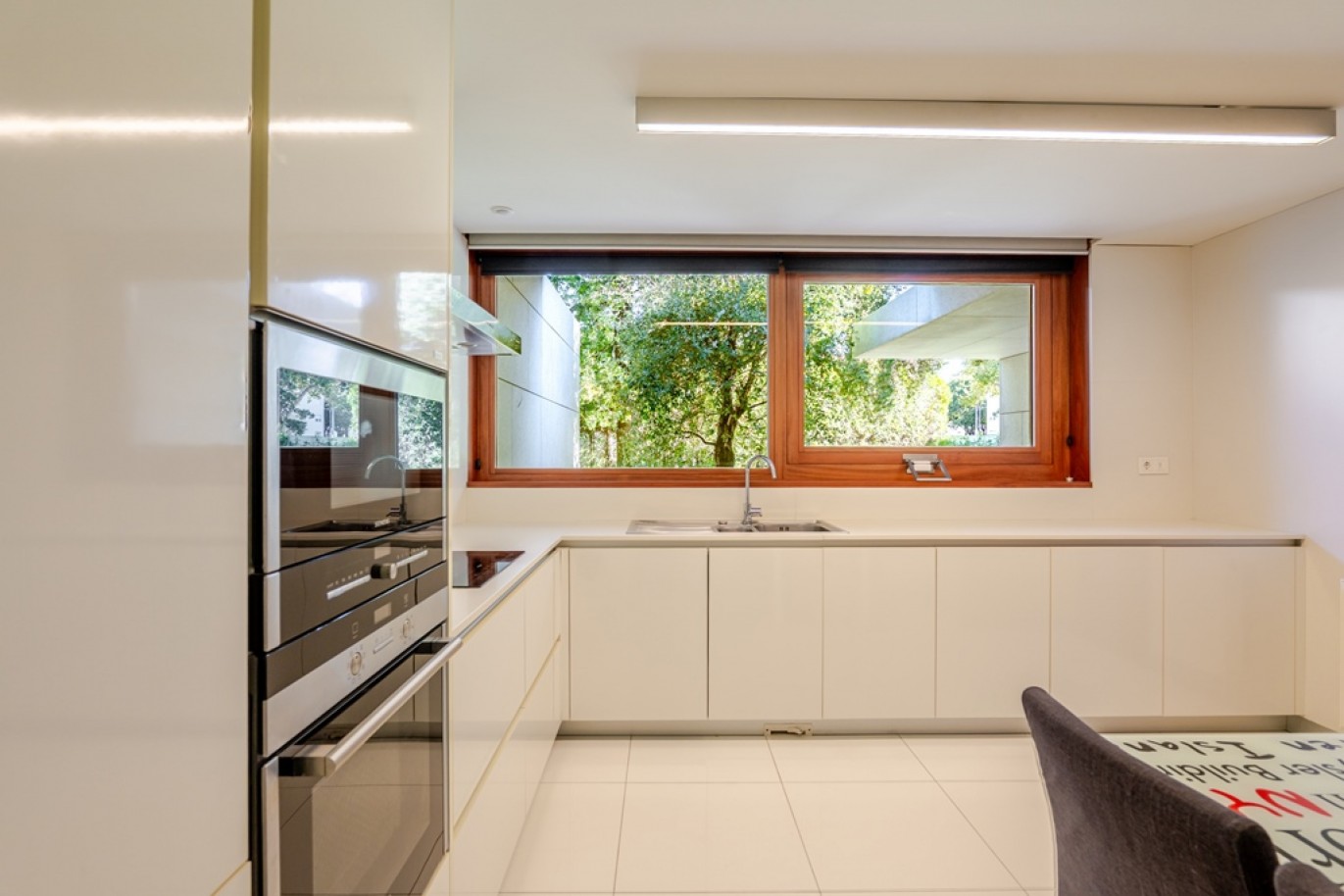 Moradia V4+1 com jardim junto ao Parque da Cidade no Porto_398771