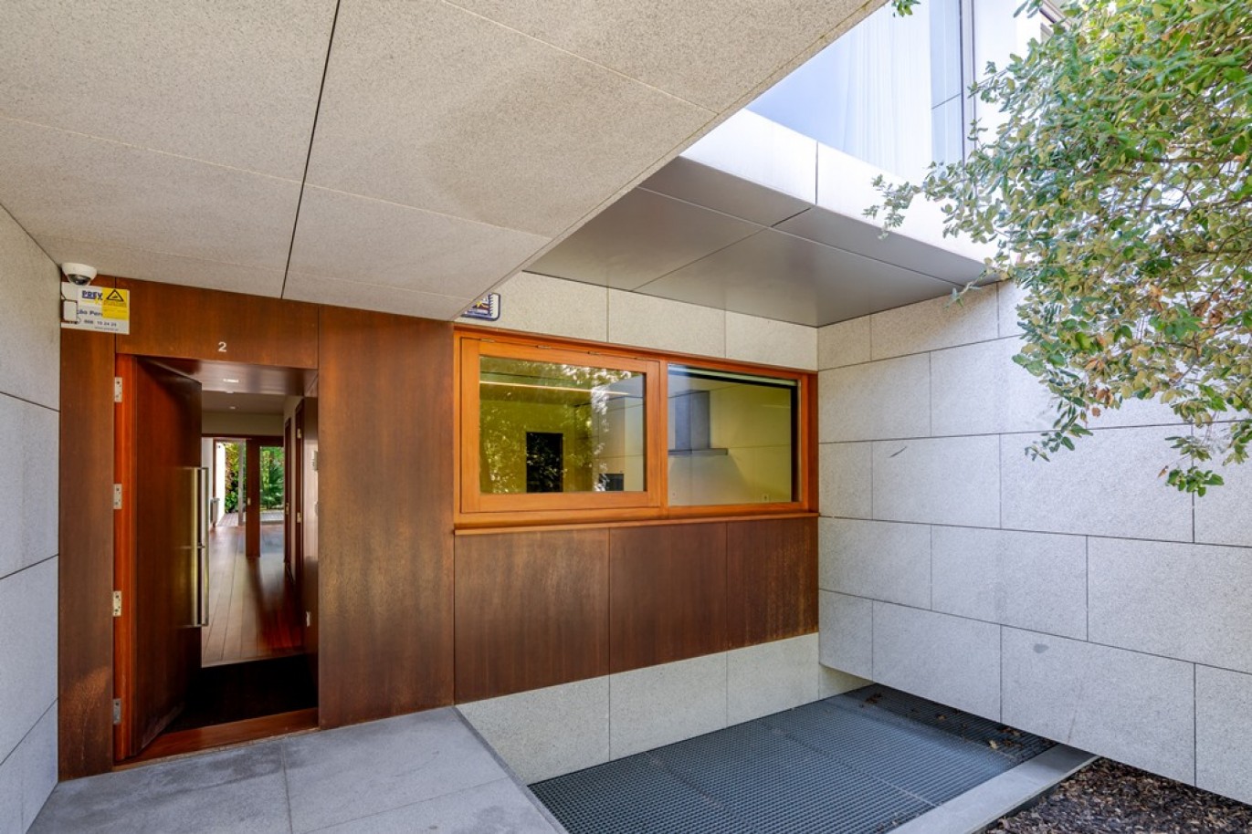 Moradia V4+1 com jardim junto ao Parque da Cidade no Porto_398774