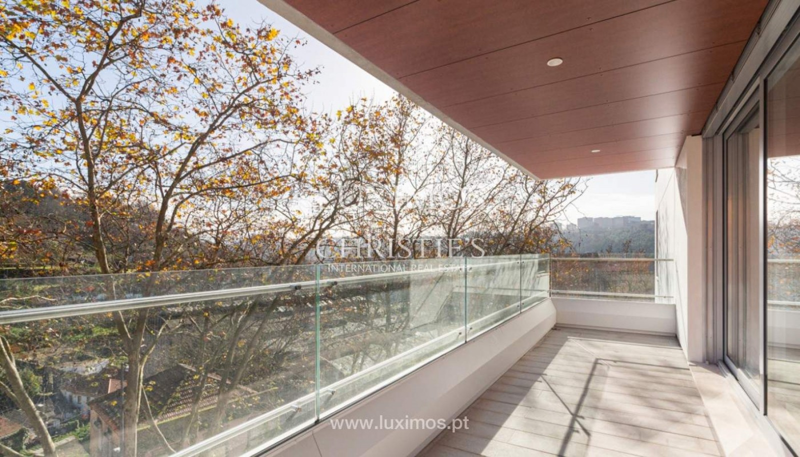 Piso nuevo de 3 dormitorios con balcón, en venta, Oporto, Portugal_399012